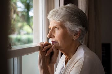 concerned senior needs daily money management services